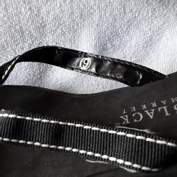 White House Black Market😀😀😀Size 9 - Picture 7 of 8